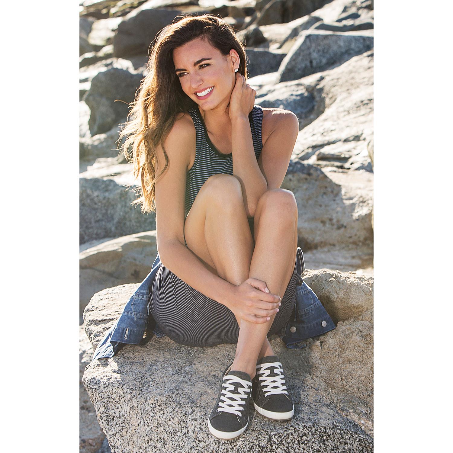 Womens Taos Women's Taos Star Charcoal Washed Canvas Charcoal Washed Canvas