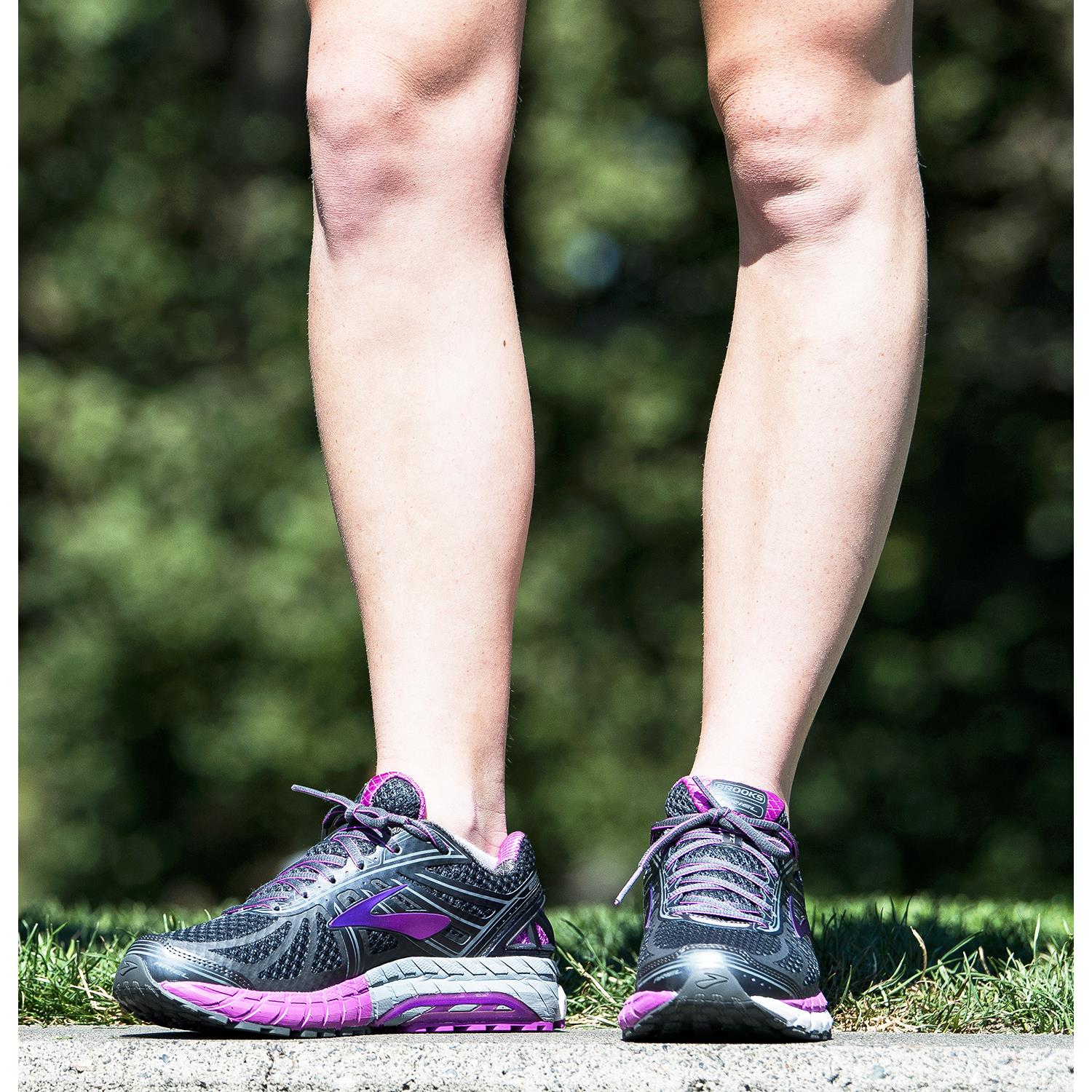 Womens Brooks Women's Brooks Ariel 18 Ebony/Black/Thistle Mesh Ebony/Black/Thistle Mesh
