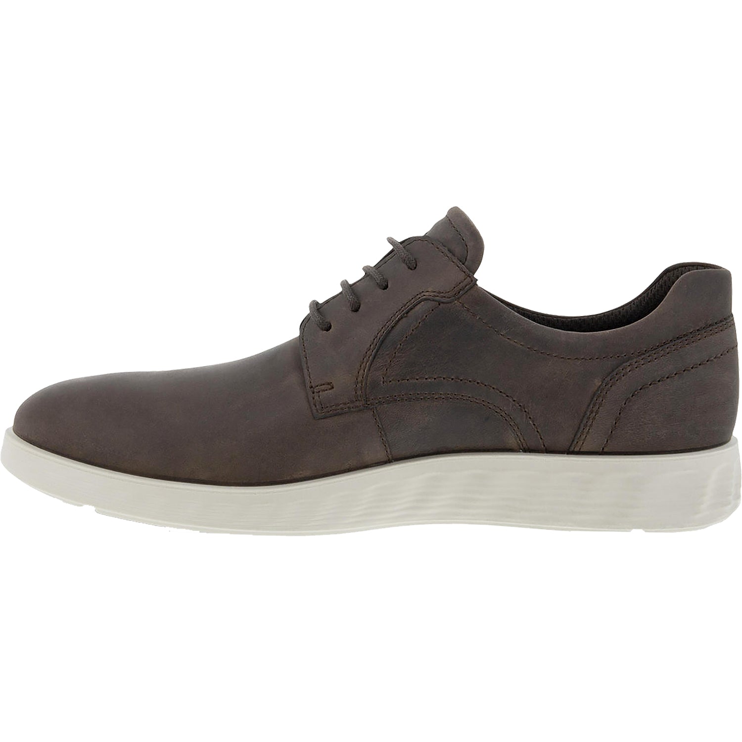 Footwear staging Navidium 100% Shipping Protection Guarantee