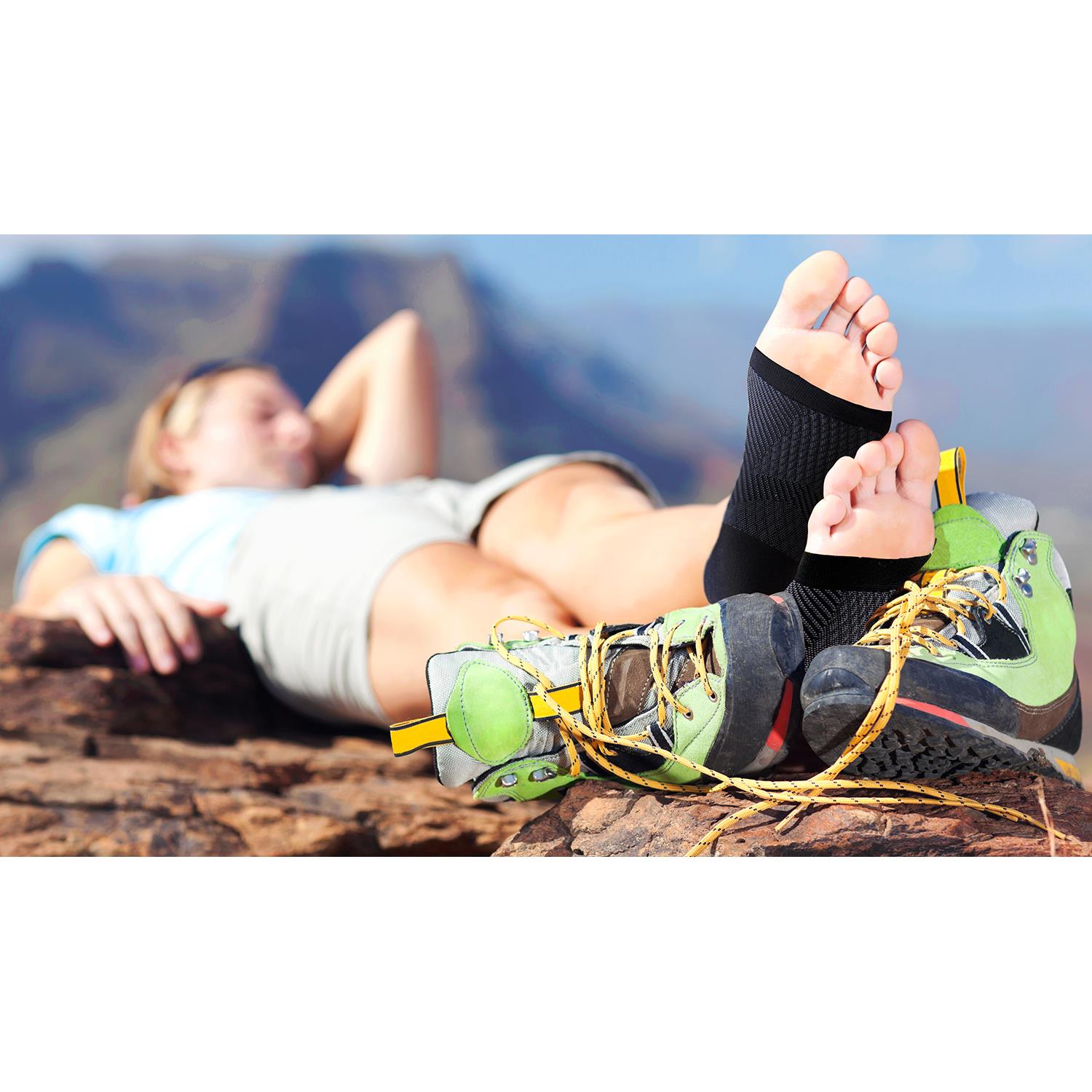 Unisex Os1st OS1st FS6 Compression Foot Sleeve Black - Pair Black