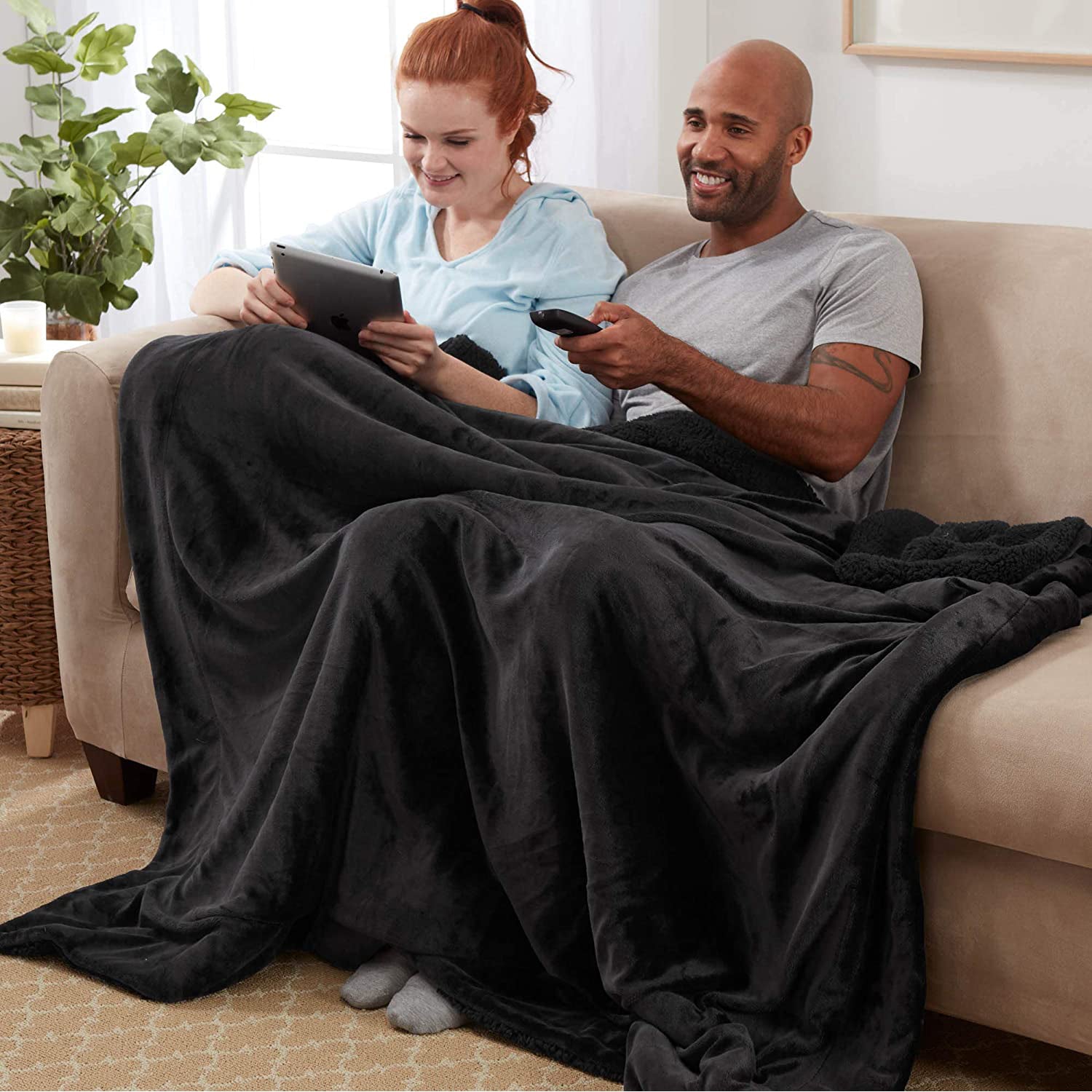 Unisex Genteele blankets Unisex Genteele Sherpa Throw Blanket Black Black